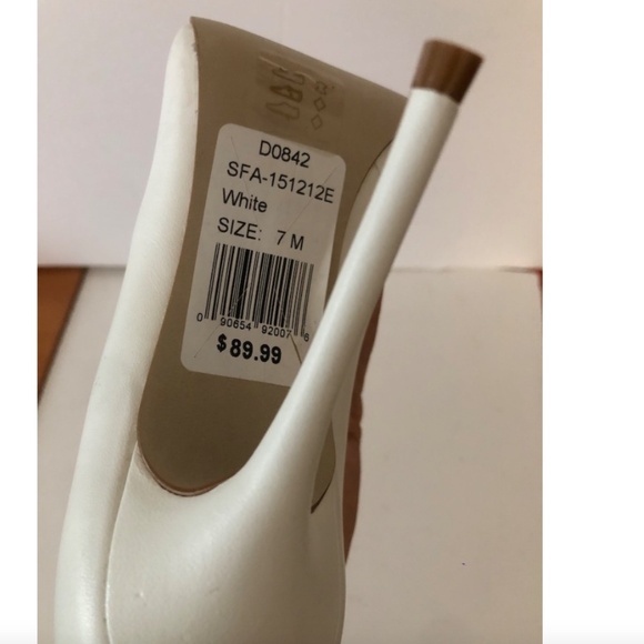 SAKS FIFTH AVENUE Women's Cap-Toe Leather Stiletto Pumps - Picture 8 of 8